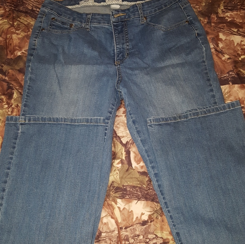 Women's size 12 st jonhs bay jeans